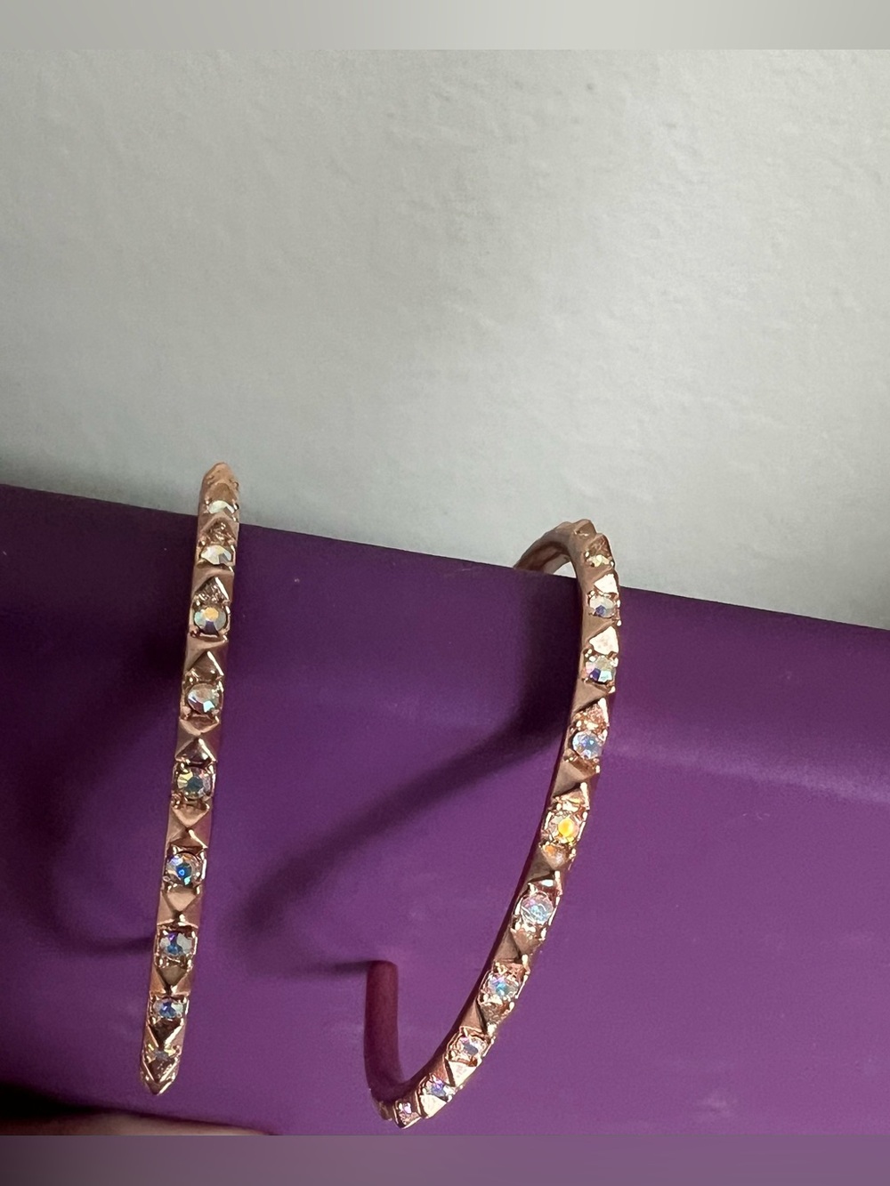Kendra Scott Veronica Hoop Earrings in Rose Gold with iridescent crystal accents